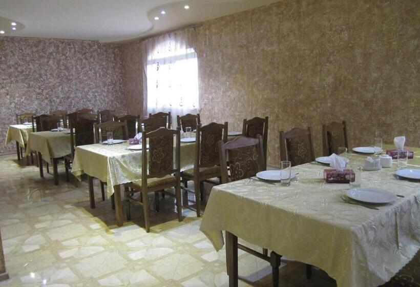 غرفة إقتصادية, B&b Byurakan Vanush