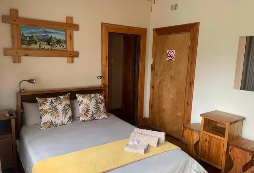 ファミリールーム, Nkwasi Lodge