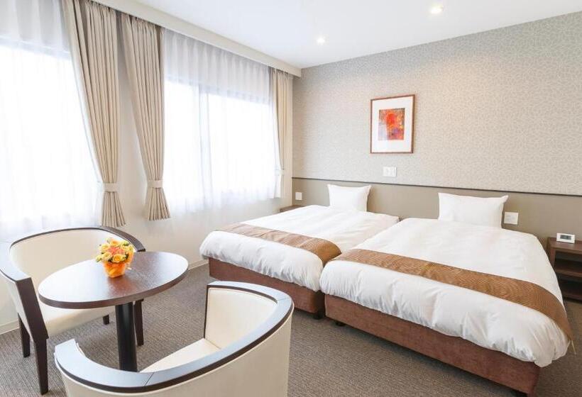 اتاق سوپریور, Amabile Maizuru