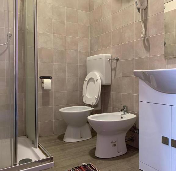 اتاق استاندارد, Lucania