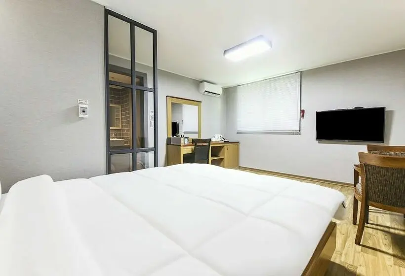 اتاق لوکس, Gyeongpodae The Hotel Business