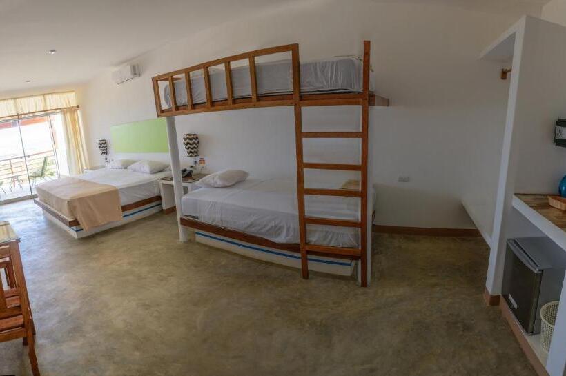 اتاق خانوادگی با چشمانداز دریا, Akas Hotel Apartamentos