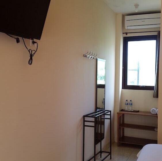 Номер Deluxe, Centro Bajo Hotel & Resto