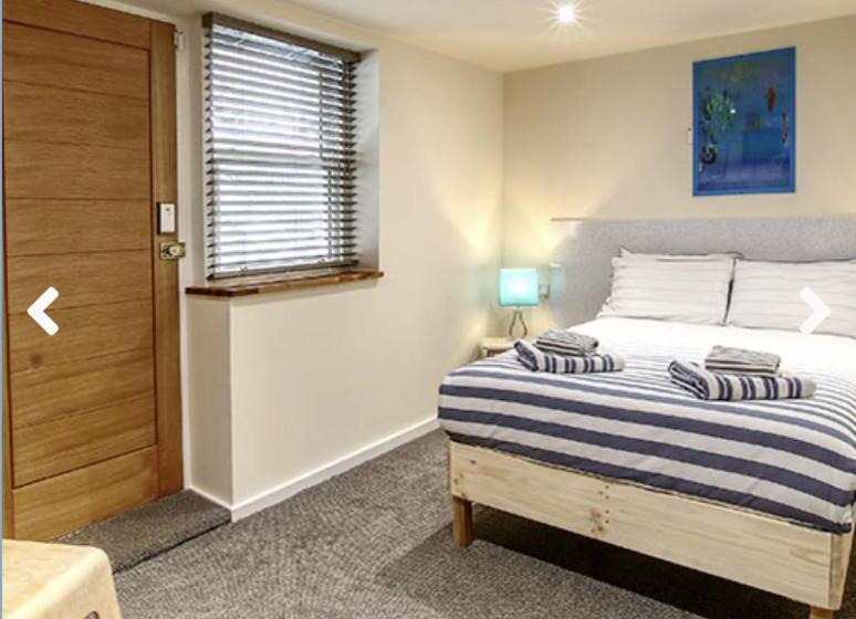 חדר אקונומי, Sea Breeze