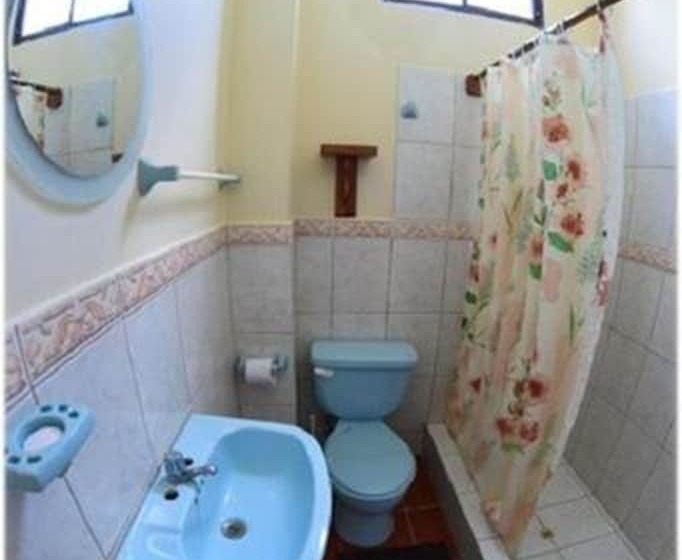 Pokój klasy Biznes, Manglaralto