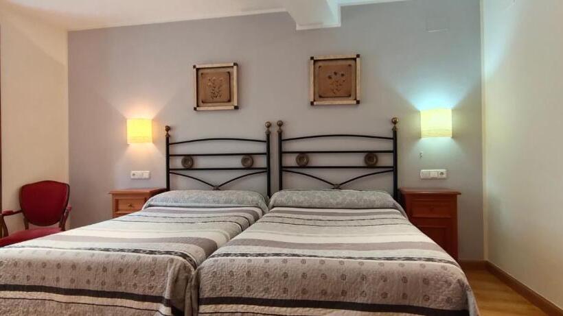 غرفة قياسية, Rural La Plaza