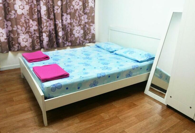 اتاق استاندارد, The Bodhi Lodge   Hostel