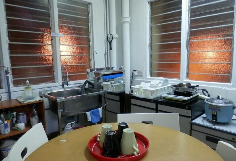 اتاق استاندارد یک نفره, The Bodhi Lodge   Hostel