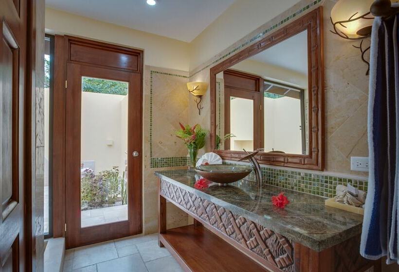 リバービュースタンダードルーム, Sleeping Giant Rainforest Lodge