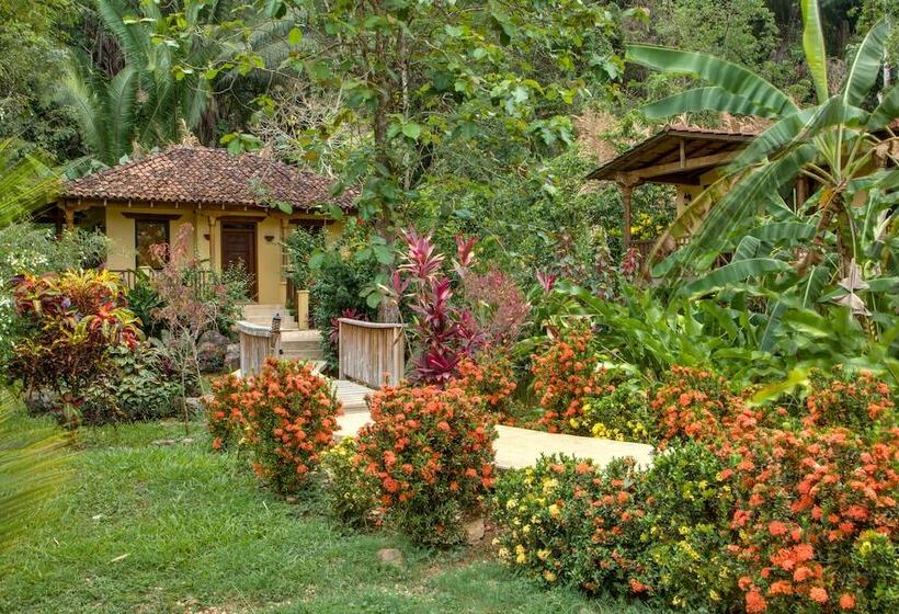 リバービュースイート, Sleeping Giant Rainforest Lodge