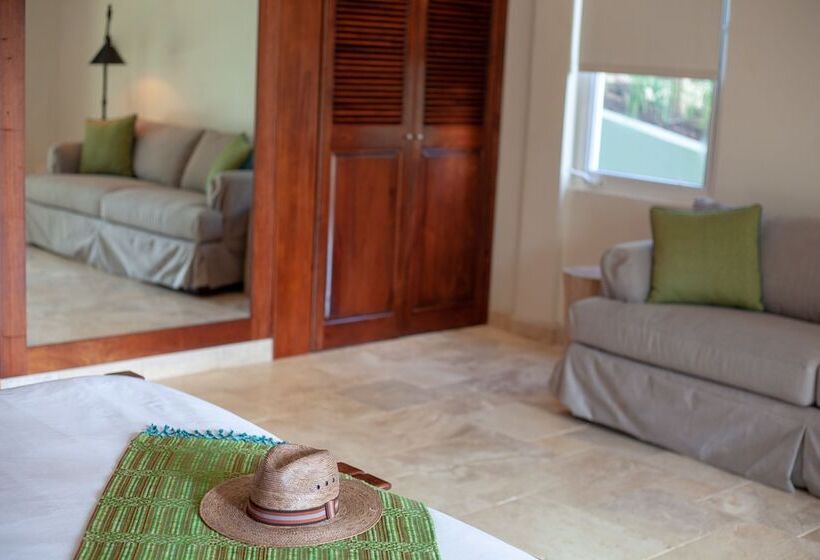 スタンダードルーム, Sleeping Giant Rainforest Lodge