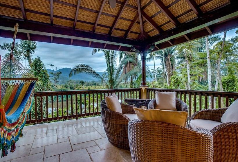 リバービュースタンダードルーム, Sleeping Giant Rainforest Lodge