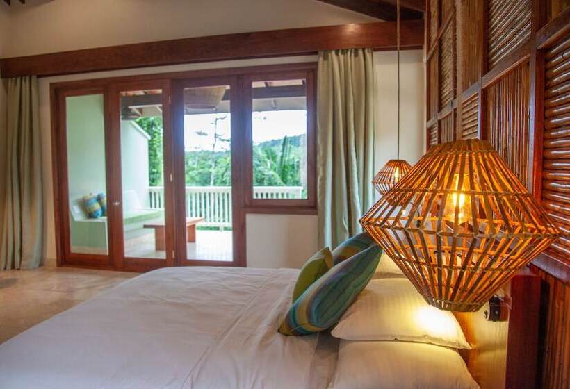 リバービュースイート, Sleeping Giant Rainforest Lodge