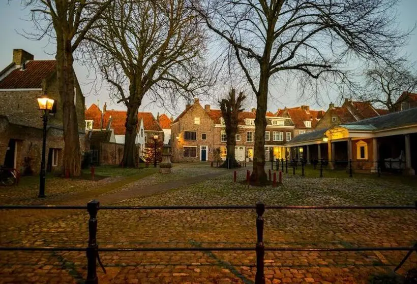 Talo 1 Makuuhuone, Logement 't Oude Bierhuys
