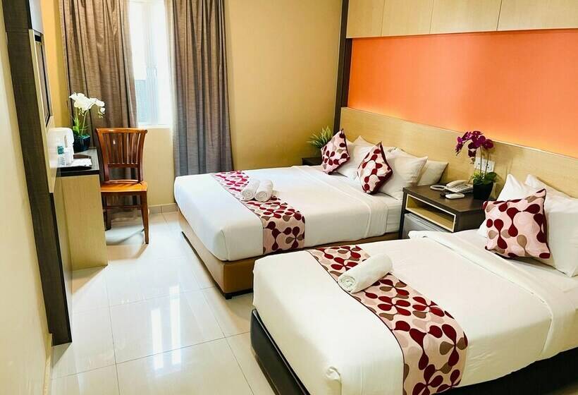 اتاق لوکس سه تخته, City Central