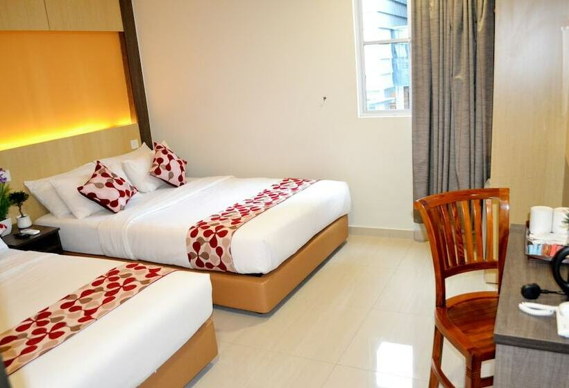 اتاق لوکس سه تخته, City Central