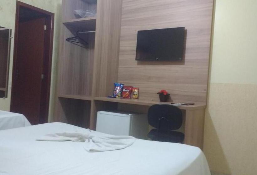 标准单人间, Paulista