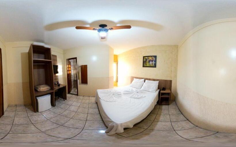 标准单人间, Paulista