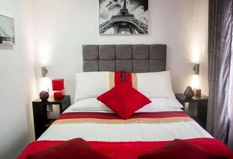 Номер Стандарт, Trivelles Regency, Nottingham