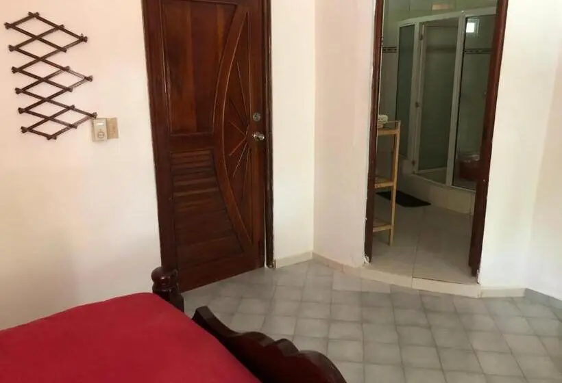 استودیو استاندارد با چشمانداز استخر, Villa Antonia 16