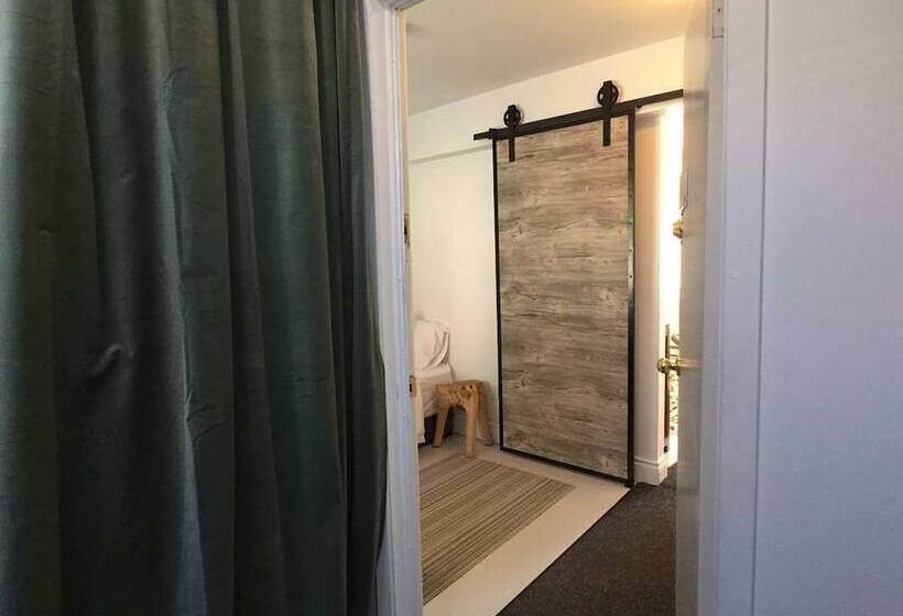 标准工作室, L Hotel Particulier Griffintown