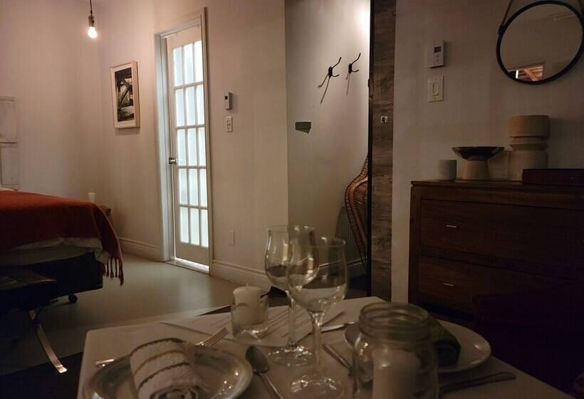 标准工作室, L Hotel Particulier Griffintown