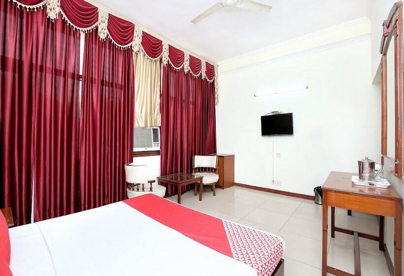 Standardzimmer, Fab Town Pride