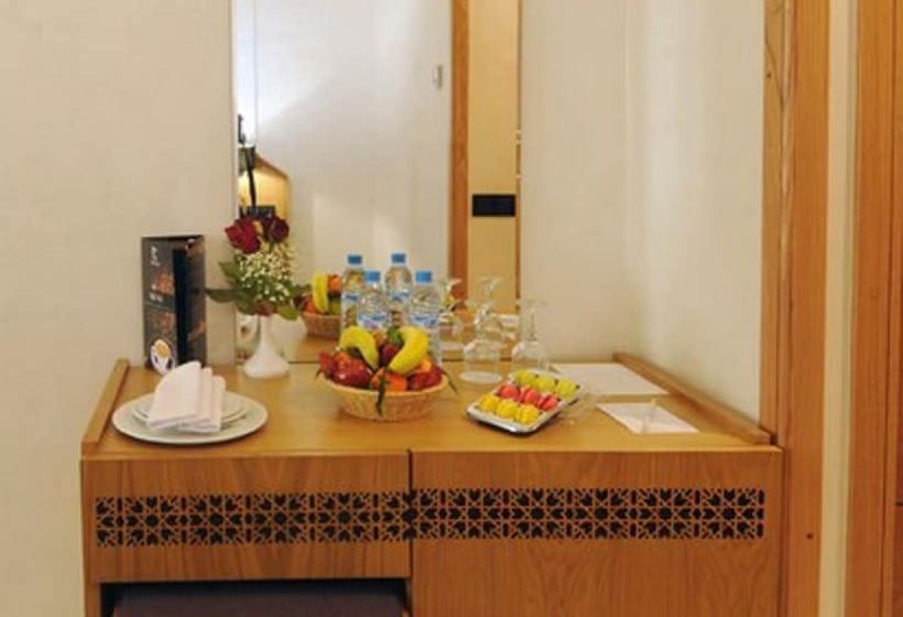 豪华房间, Hôtel L Escale Fès