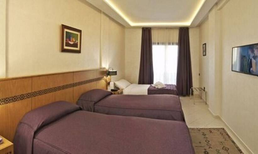 标准三人间, Hôtel L Escale Fès