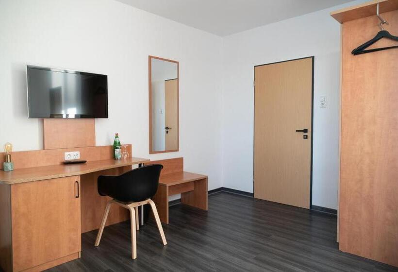 스탠다드 발코니 룸, Rheinpromenade8