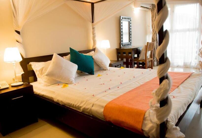 آپارتمان 1 خوابه, Safari Gate