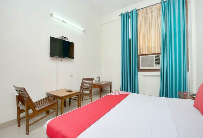 Standardzimmer, Fab Town Pride