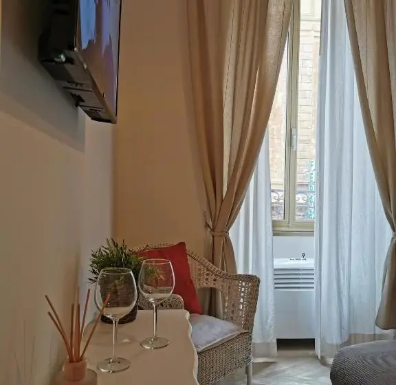 اتاق لوکس, 109 Suites Roma