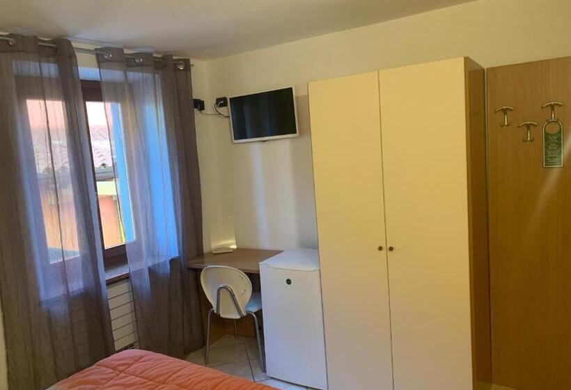 标准间, Borgo Piccolo