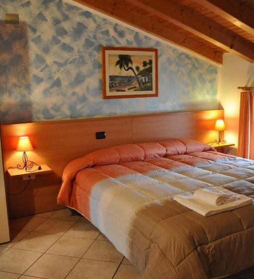 标准三人间, Borgo Piccolo