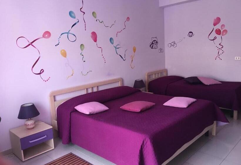 غرفة قياسية ثلاثية, I Colori Dell'arcobaleno