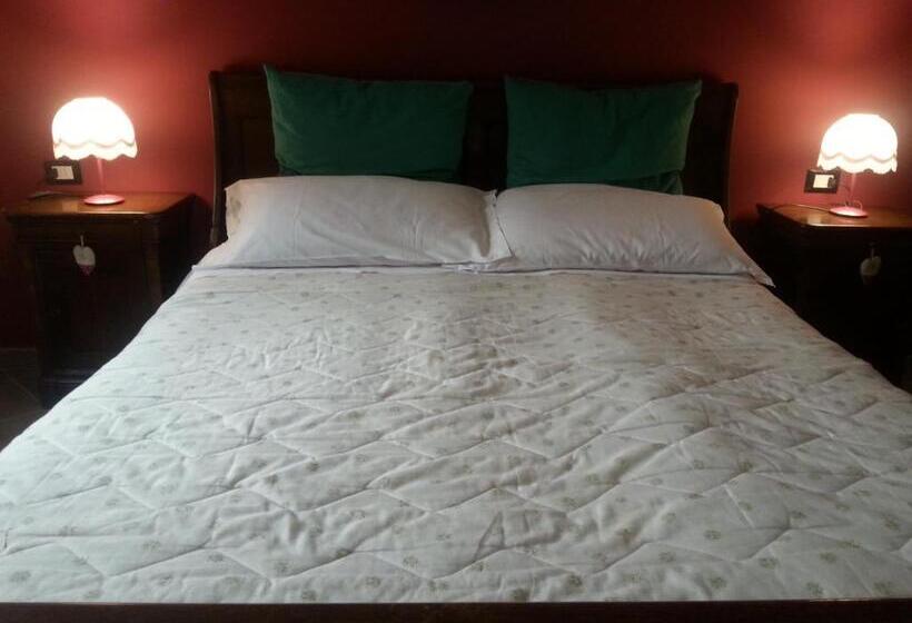 اتاق استاندارد, Il Giardinaccio Agriturismo