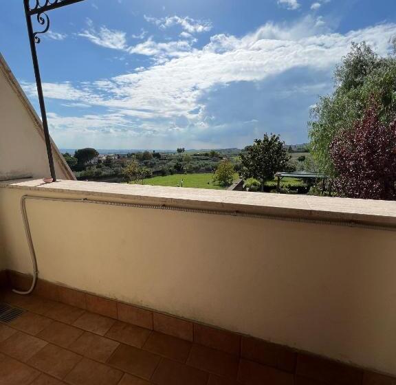 סוויטה, L Albero Del Pepe