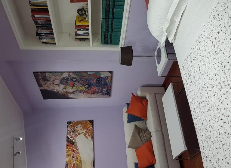 סוויטה, L Albero Del Pepe