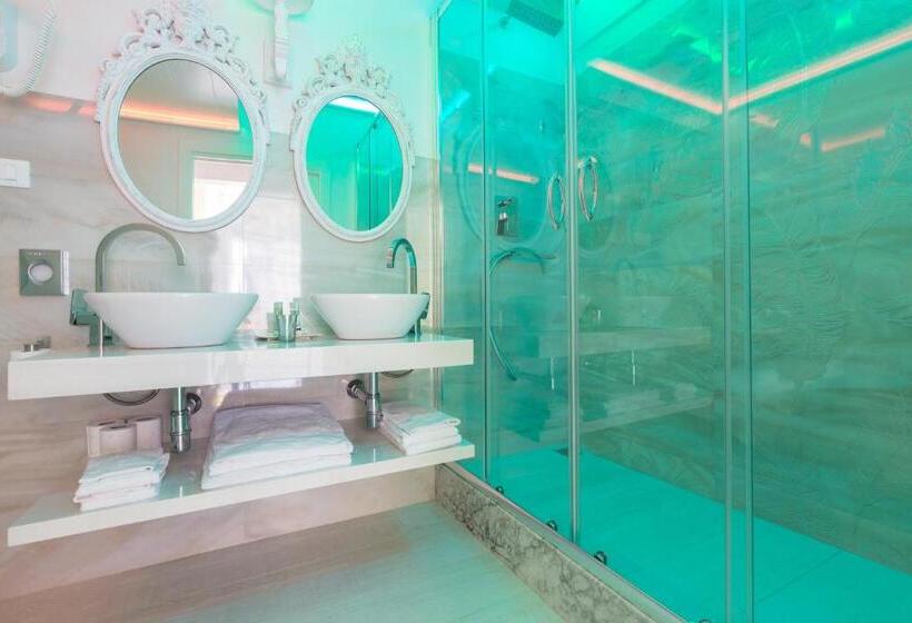 Junior Suite amb Balconada, Suite Le Perle