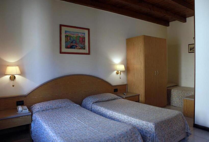 اتاق استاندارد, Albergo Ristorante Leon D'oro