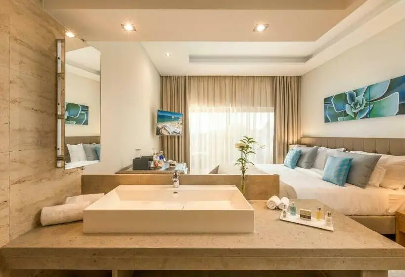 デラックスルーム, Caneiros Luxury House & Suites