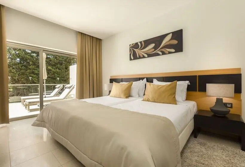 ガーデンビュースイート, Caneiros Luxury House & Suites