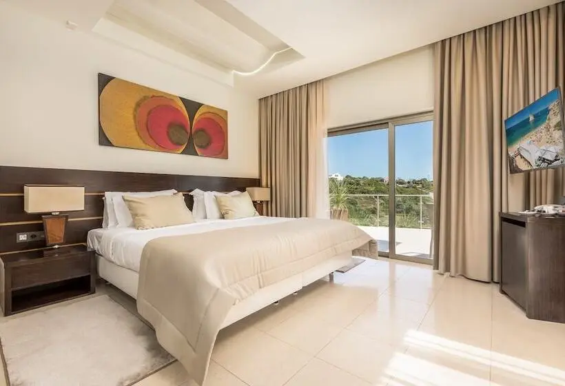 オーシャンビュースイート, Caneiros Luxury House & Suites