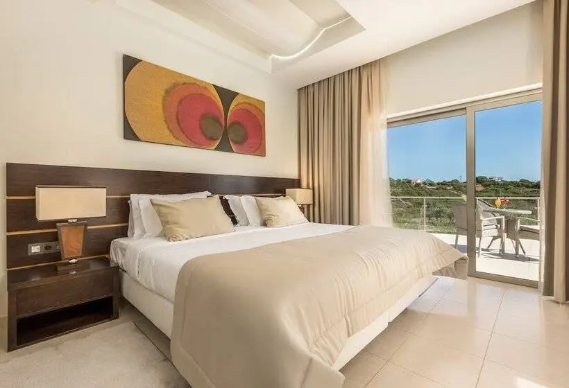 オーシャンビュースイート, Caneiros Luxury House & Suites
