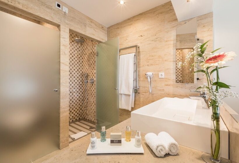 デラックスルーム, Caneiros Luxury House & Suites