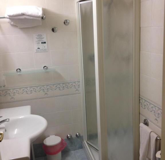 スタンダードルーム, Cristallo