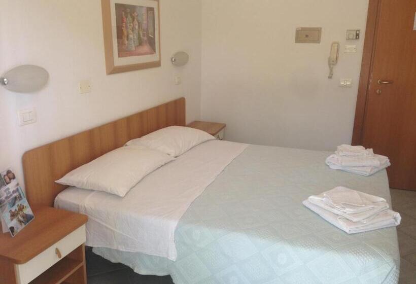 Номер Стандарт, Jole