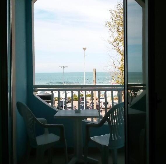 オーシャンビューデラックスルーム, Rosalba