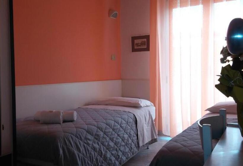 バルコニー付きスタンダードルーム, Rosalba